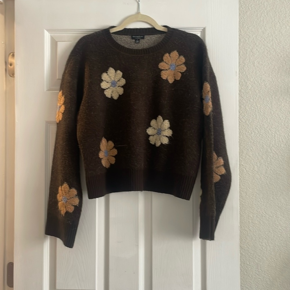 Flower sweater